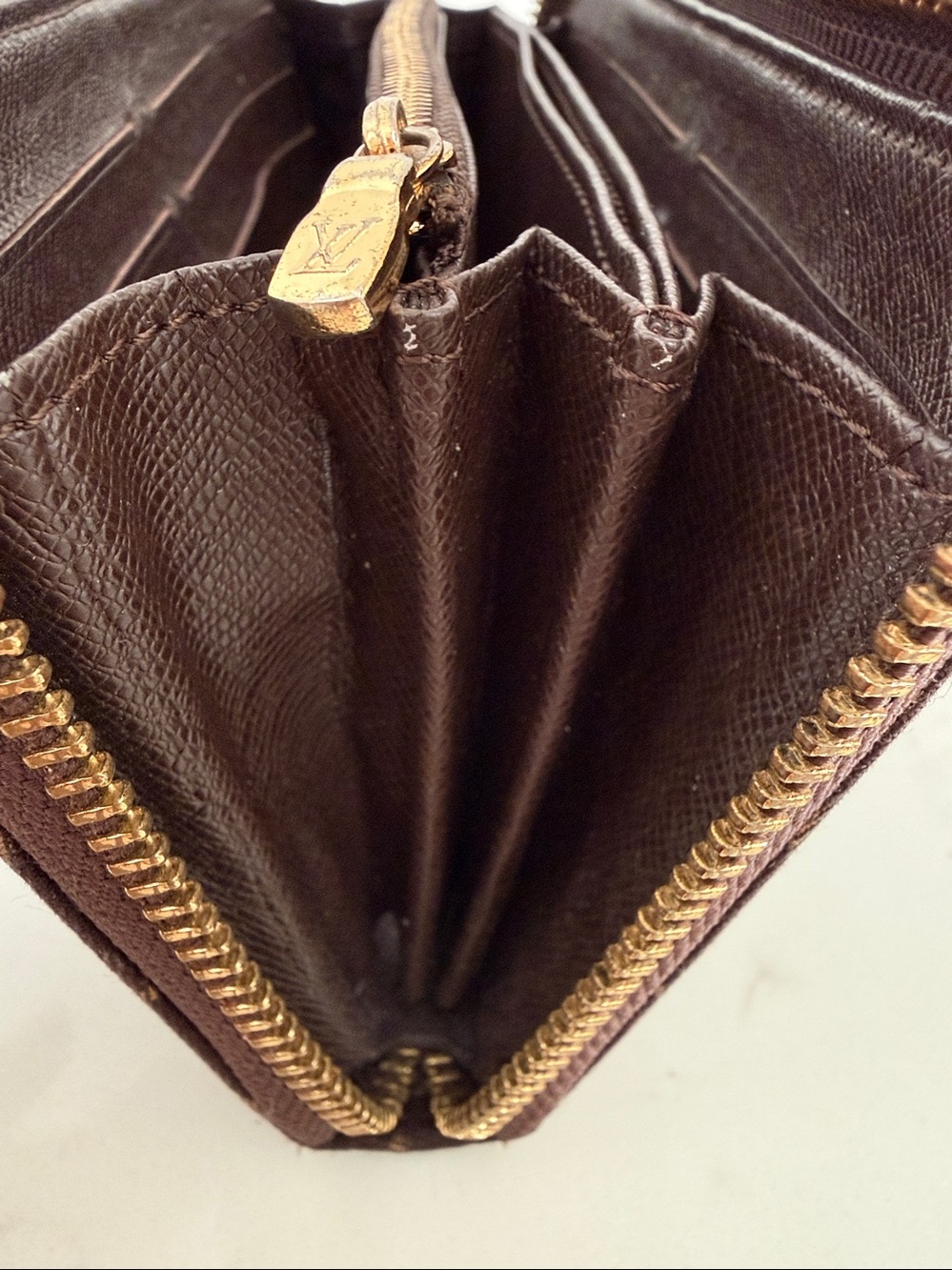 Louis Vuitton Monogram Mini Lin Zippy Wallet - Picture 6 of 7